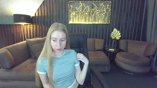 Alina Blonde online show from 05-23-26, 05:34