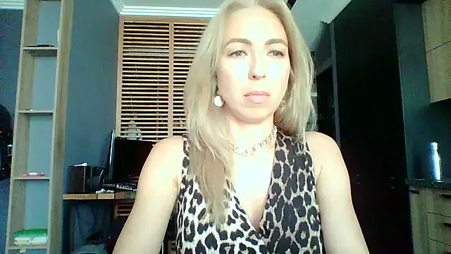 Ivvona online show from 07-28-26, 02:13