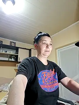 Soffy Skye online show from 02-08-26, 05:55