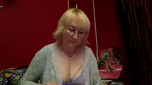 Zeyona online show from 07-28-26, 03:57