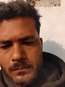 Snapshot of devil_khilesh chatting on 12-15-25, 03:22 devil khilesh online show from 12-15-25, 03:22