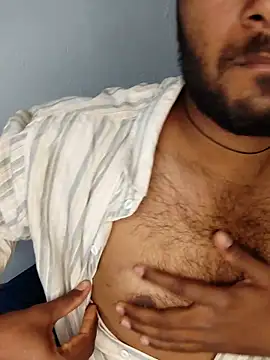 Snapshot of devil_khilesh chatting on 02-10-26, 03:32 devil khilesh online show from 02-10-26, 03:32