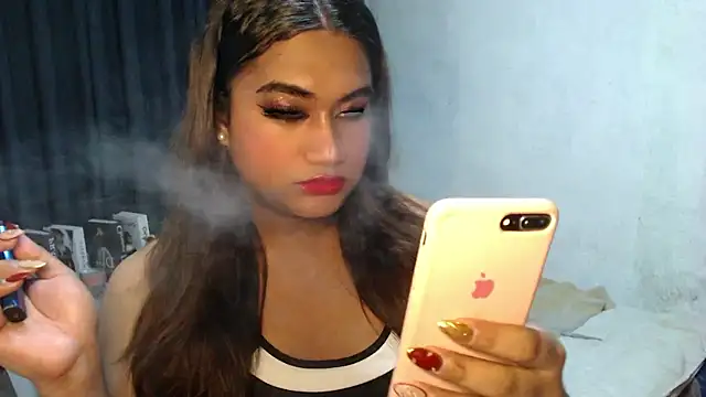 Elysia Fox online show from 01-07-26, 05:54