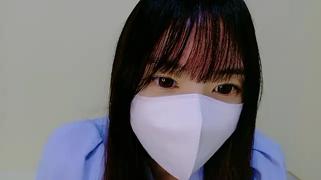 Snapshot of _Mia_land_ chatting on 09-29-25, 02:49 Mia land online show from 09-29-25, 02:49