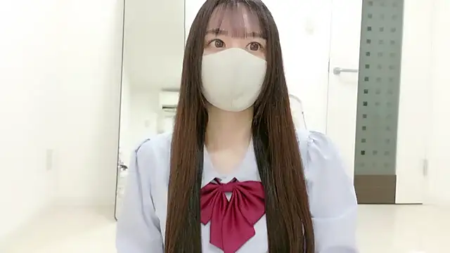 Snapshot of _Mia_land_ chatting on 12-15-25, 01:15 Mia land online show from 12-15-25, 01:15