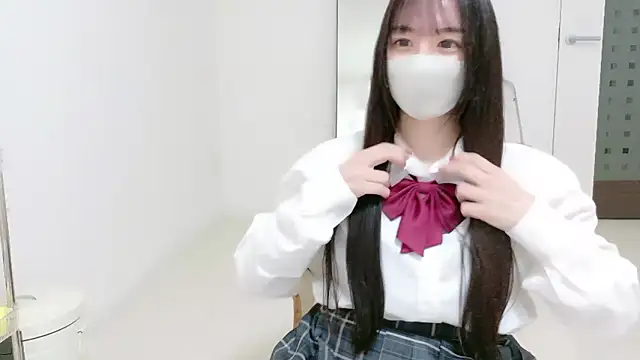 Snapshot of _Mia_land_ chatting on 01-16-26, 02:10 Mia land online show from 01-16-26, 02:10