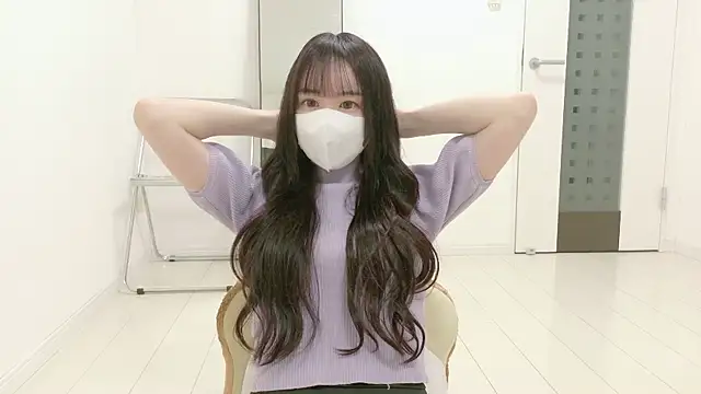 Snapshot of _Mia_land_ chatting on 02-13-26, 01:18 Mia land online show from 02-13-26, 01:18