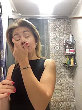 MartaLuna  online show from 10-24-25, 09:28