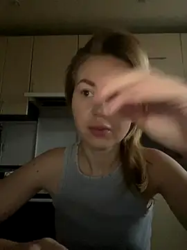 MartaLuna  online show from 11-19-25, 06:46