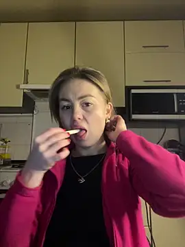 MartaLuna  online show from 02-19-26, 07:32