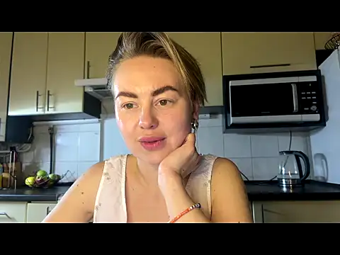 MartaLuna  online show from 04-01-26, 08:28