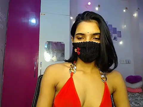 Snapshot of Sweetangle24 chatting on 10-30-25, 09:55 Sweetangle24 online show from 10-30-25, 09:55