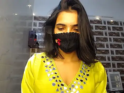 Snapshot of Sweetangle24 chatting on 11-21-25, 03:44 Sweetangle24 online show from 11-21-25, 03:44