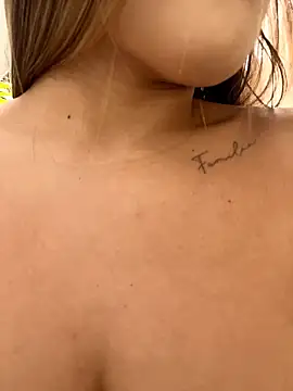 MayaMoanXXX online show from 02-26-26, 01:10