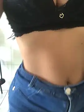 Andreininha online show from 11-15-25, 12:34