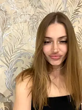 Elizabeth Tay online show from 11-02-25, 05:37