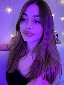 Elizabeth Tay online show from 11-11-25, 05:24