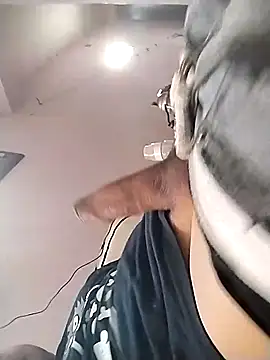 reycam97 online show from 04-14-26, 02:23