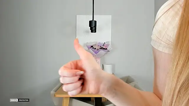 Snapshot of soft_katy chatting on 12-19-25, 09:11 soft katy online show from 12-19-25, 09:11