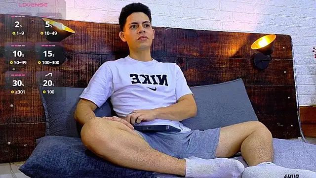 JhosuaVega online show from 12-03-25, 01:46