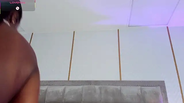 DakotaWangi online show from 03-07-26, 03:25