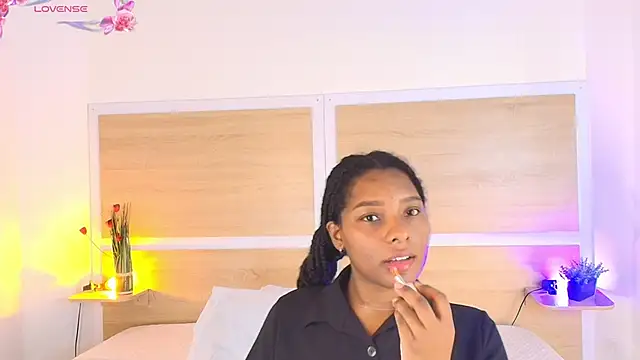 ValeryCortezm online show from 11-01-25, 01:46