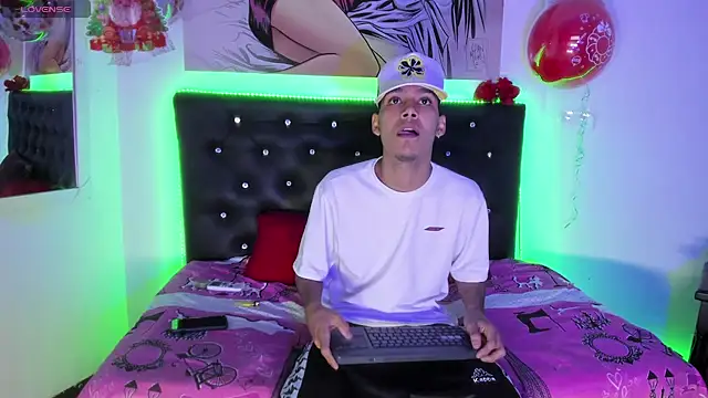 xxKamadevaxx online show from 12-16-25, 12:54