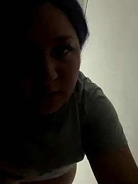 Snapshot of Emma__Fox_ chatting on 09-27-25, 05:01 Emma Fox online show from 09-27-25, 05:01