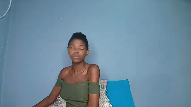 CamilaaSaenz online show from 11-15-25, 12:23