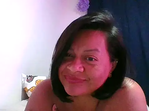 adri89-g online show from 10-16-25, 11:39