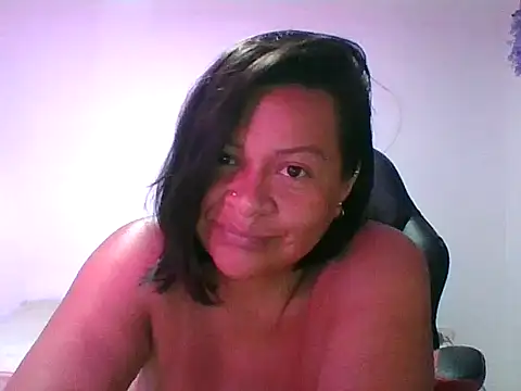 adri89-g online show from 10-18-25, 12:13