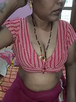Snapshot of KannadaTamilTeluguBeauty chatting on 06-16-26, 07:33 KannadaTamilTeluguBeauty online show from 06-16-26, 07:33