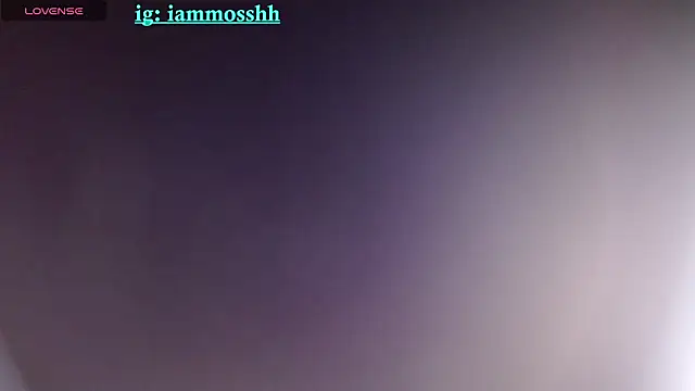 Isabella Mossh online show from 10-16-25, 07:04