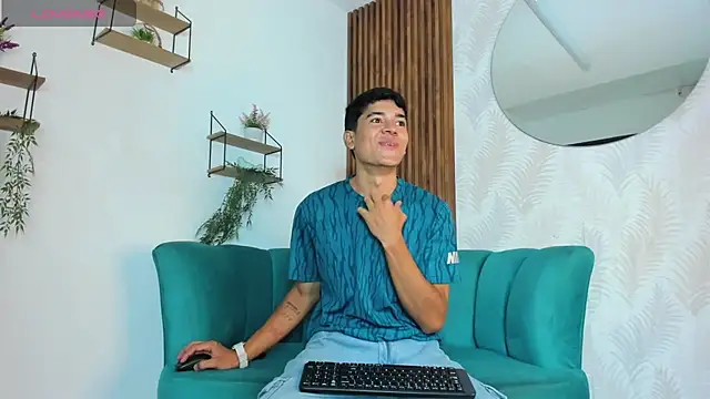 SandroVeyra online show from 09-22-25, 08:00