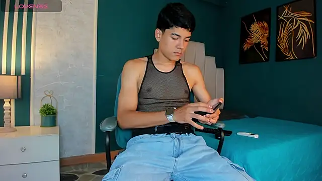 SandroVeyra online show from 09-24-25, 07:28