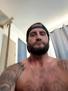 Snapshot of skip69xxx chatting on 09-12-25, 07:14 skip69xxx online show from 09-12-25, 07:14