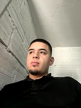 Snapshot of Baruch1622 chatting on 10-06-25, 04:37 Baruch1622 online show from 10-06-25, 04:37