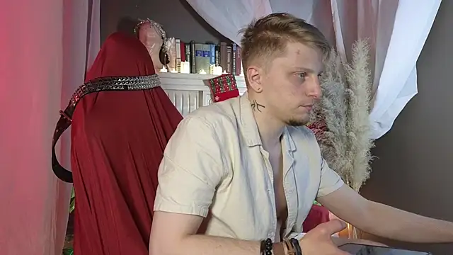 Snapshot of Vincent_Hardman chatting on 11-27-25, 08:11 Vincent Hardman online show from 11-27-25, 08:11