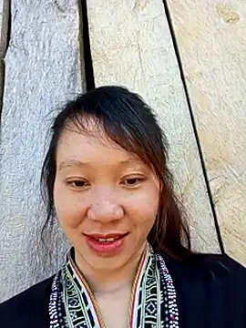 bonnie-00 online show from 11-25-25, 03:50