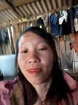 bonnie-00 online show from 11-29-25, 08:39