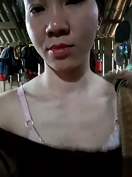 bonnie-00 online show from 12-03-25, 12:07