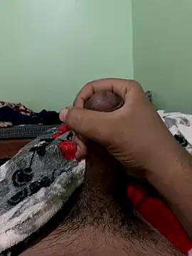 ali  ali210 online show from 10-08-25, 04:26