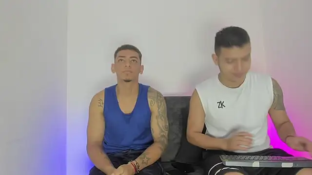 maykel and mike online show from 10-02-25, 10:22