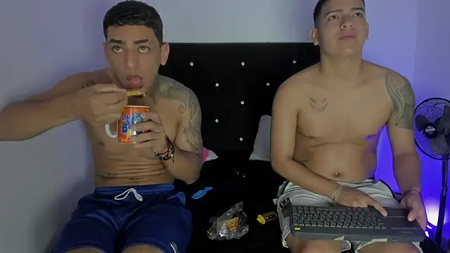 maykel and mike online show from 11-12-25, 09:32