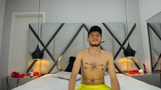 EthanCollen online show from 10-17-25, 11:40