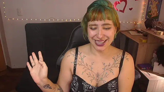 Miacatsito3 online show from 07-11-26, 04:10
