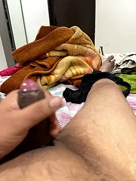 Snapshot of Adityashivani_143 chatting on 01-08-26, 02:47 Adityashivani 143 online show from 01-08-26, 02:47