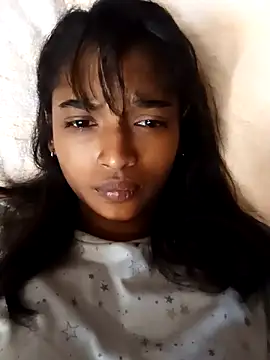 Alexia holbert online show from 11-20-25, 06:02