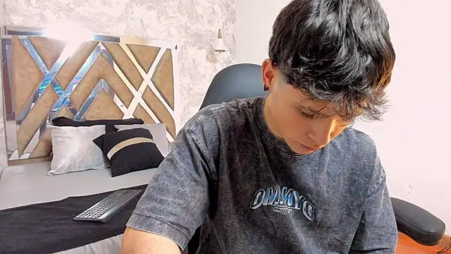 kraven lust online show from 02-12-26, 03:12