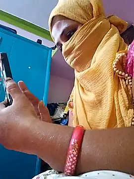 TAMI KAYAL online show from 10-08-25, 06:11